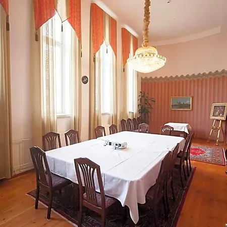Ξενοδοχείο Hospitz 3*